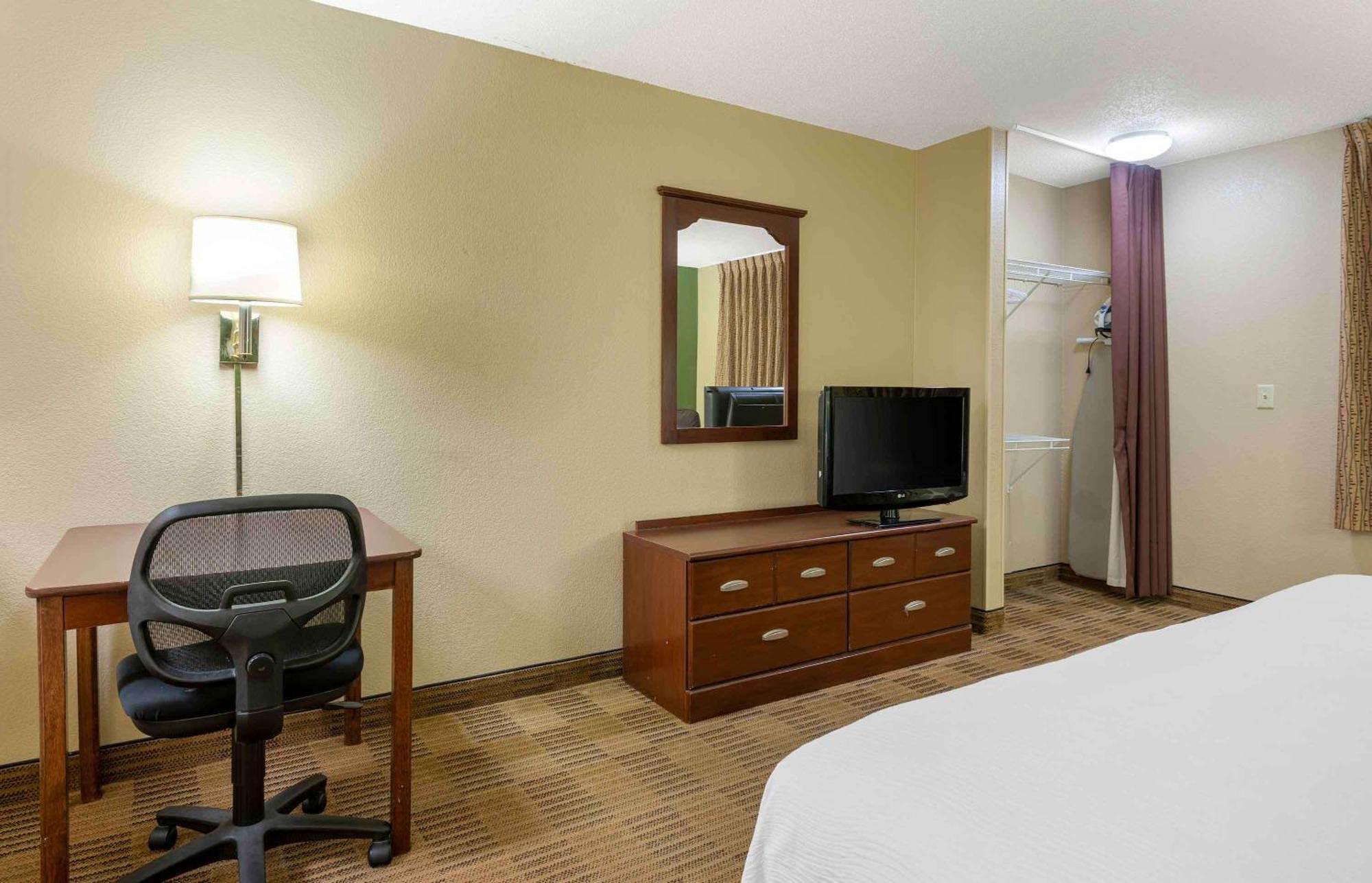 Extended Stay America Suites - Chicago - Schaumburg - I-90 Екстериор снимка