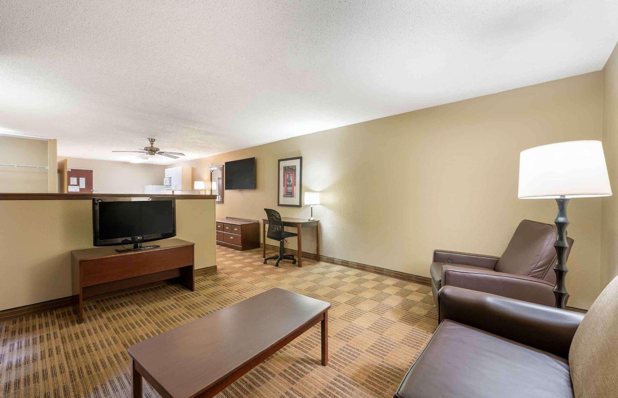 Extended Stay America Suites - Chicago - Schaumburg - I-90 Екстериор снимка